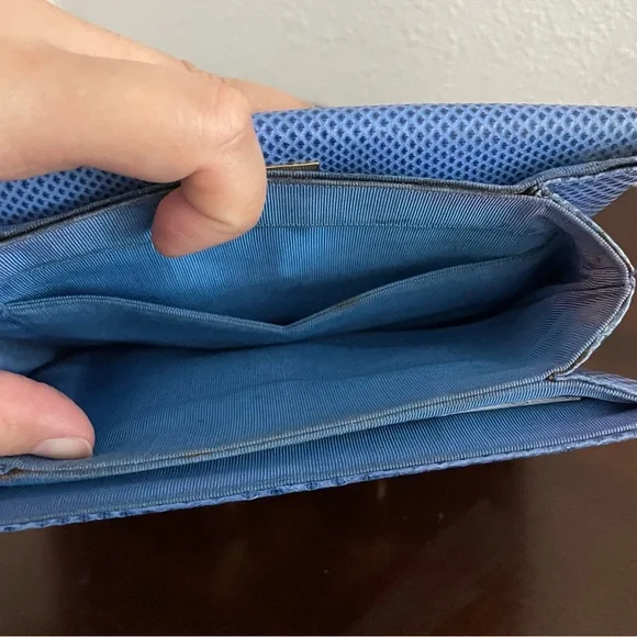 Rare⭐️ Vintage 1980s Judith Leiber Blue Lizard and Gold Charm Handbag (no strap) - Picture 11 of 14